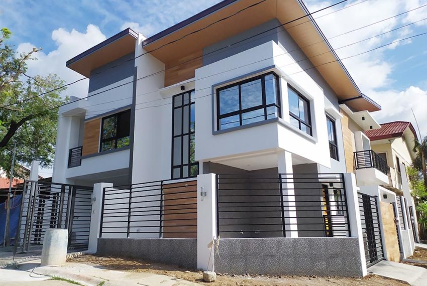 Corner-Modern-Design-House-and-Lot-for-Sale-at-SanMateo-Facade2