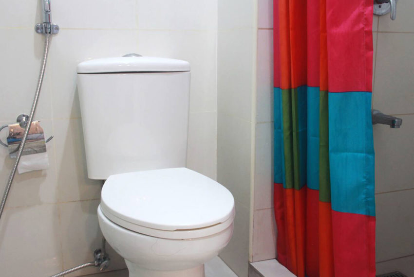 Wind-Residences-Tagaytay-For-Rent-Toilet-and-Bath