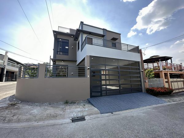 5 Bedroom House and Lot For Sale in Antipolo
