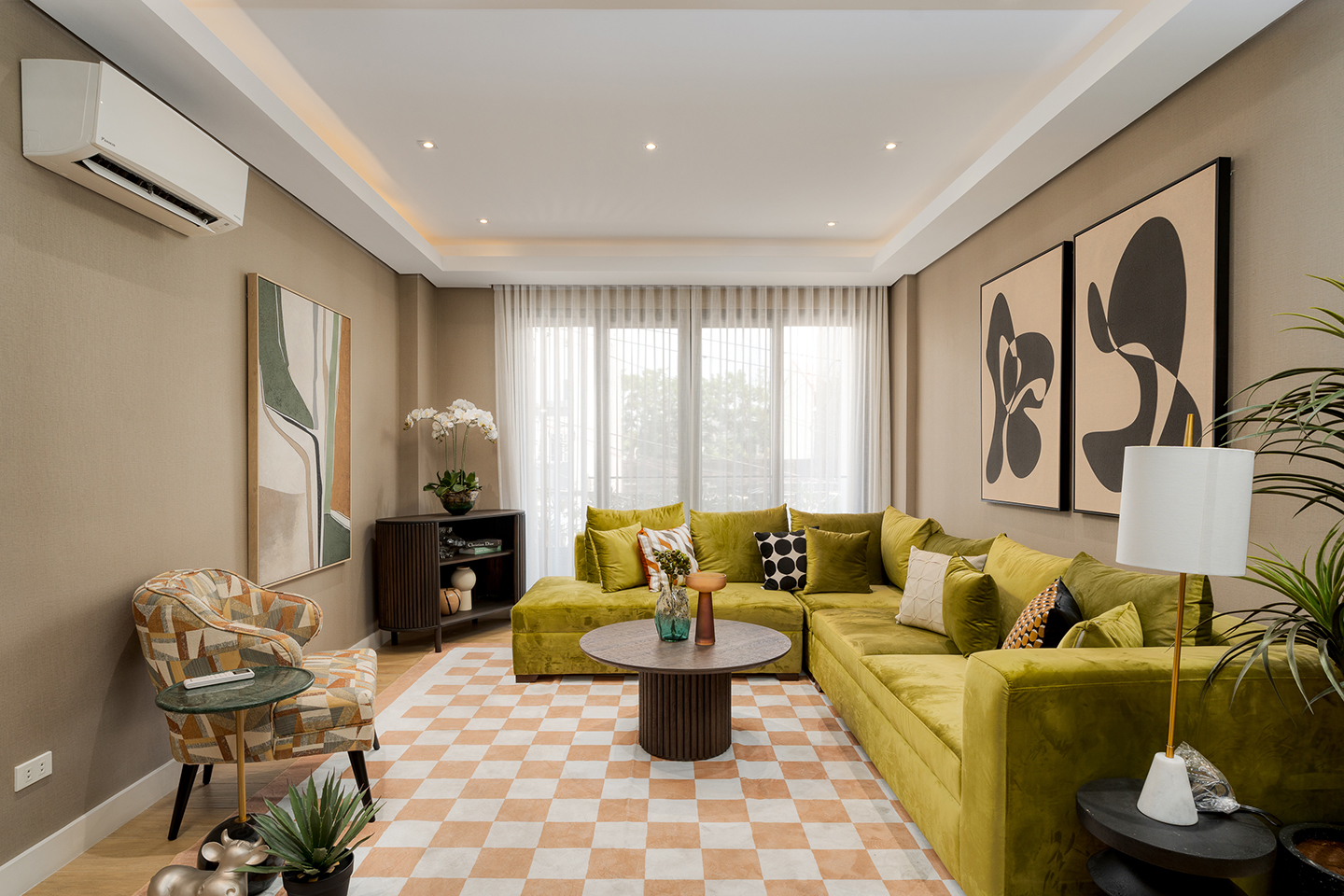 Townhouse for Sale in Mandaluyong | Pre-Selling 4-Storey Home with Discount | Prime Metro Manila Location