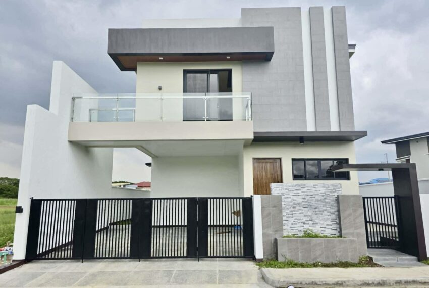 Frontage - House and Lot Dasmarinas Cavite