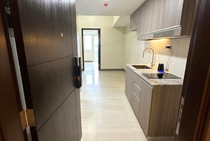 Park McKinley West - Unit Entrance